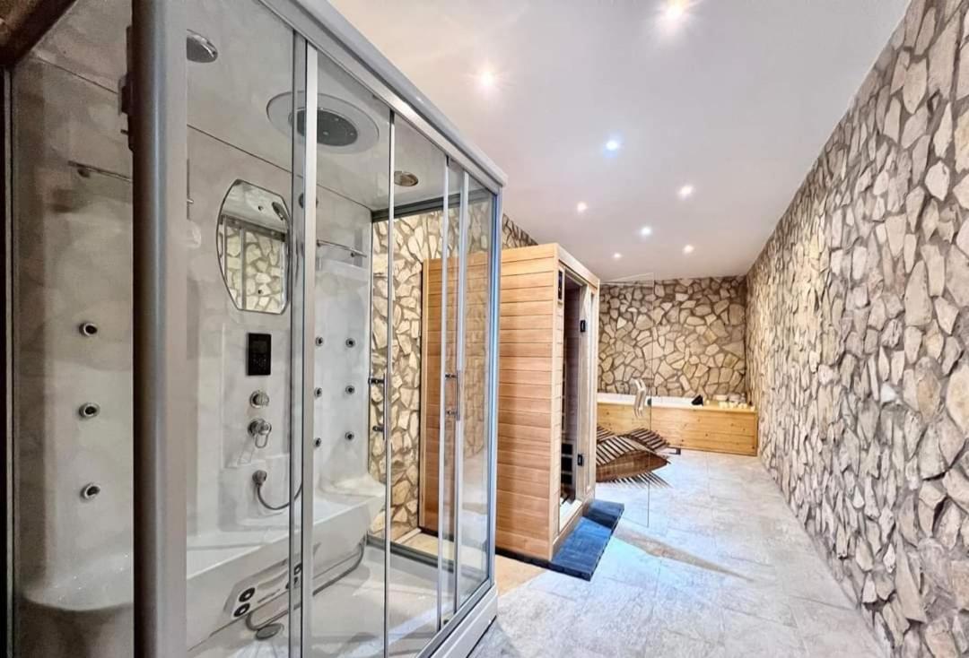 Spa Suite 21 奥古斯塔 外观 照片