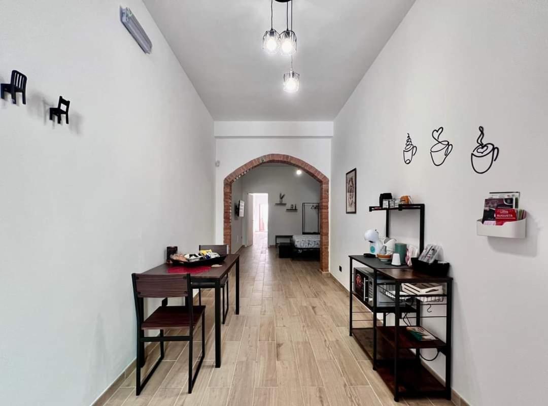 Spa Suite 21 奥古斯塔 外观 照片